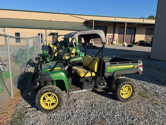 Main image John Deere XUV 825M