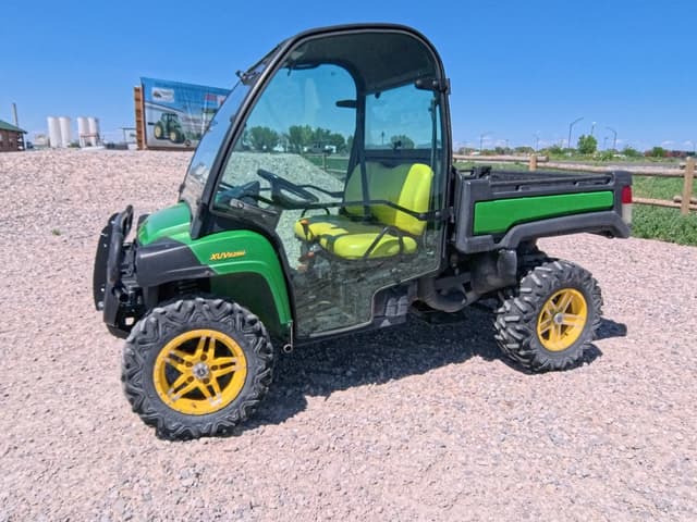 Image of John Deere XUV 825M equipment image 2