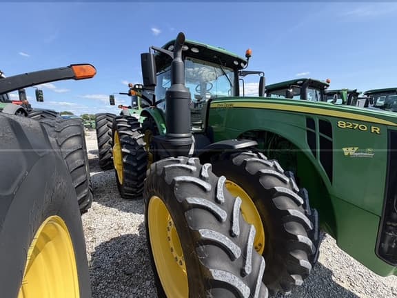 Image of John Deere 8270R equipment image 2
