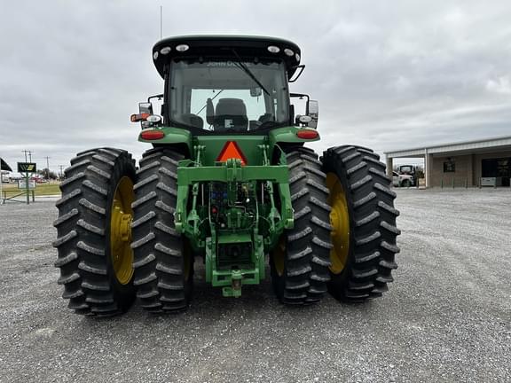 Image of John Deere 8270R equipment image 4