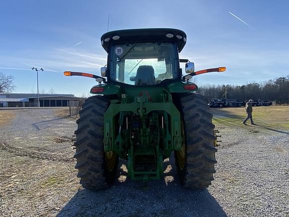 Image of John Deere 8270R equipment image 4