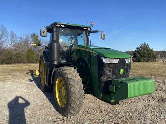 Main image John Deere 8270R