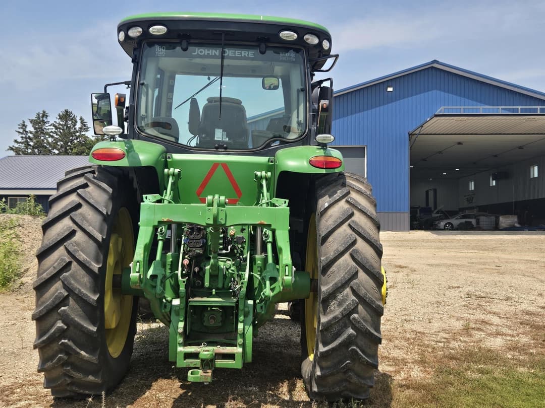 Image of John Deere 8270R Image 1