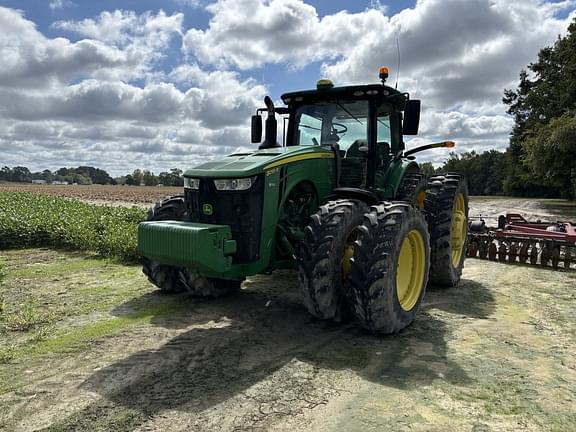 Image of John Deere 8295R equipment image 1