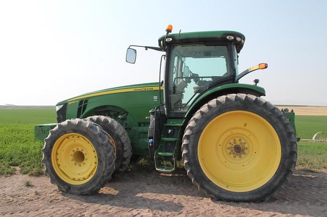 Image of John Deere 8295R equipment image 1