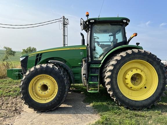 Image of John Deere 8295R equipment image 1