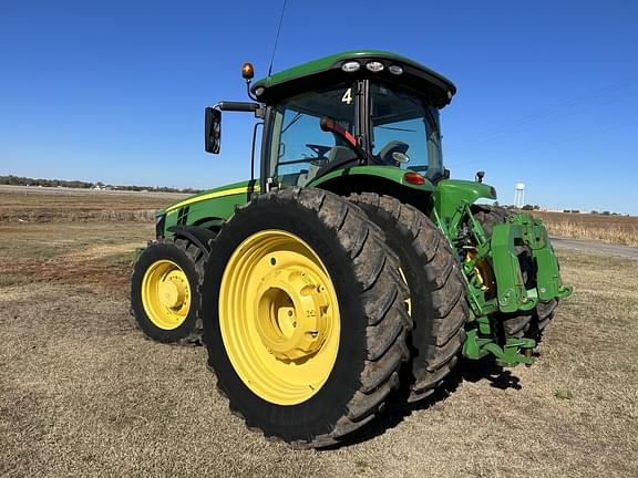 Image of John Deere 8295R equipment image 2