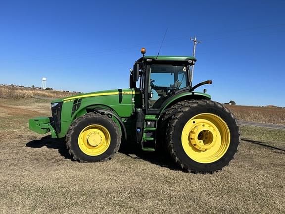 Image of John Deere 8295R equipment image 1