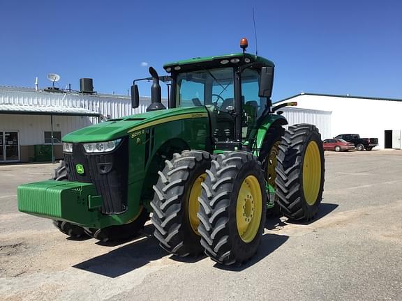 Image of John Deere 8295R equipment image 2