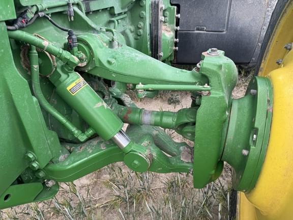 Image of John Deere 8295R equipment image 3