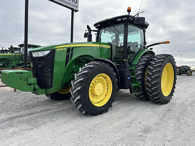 Image of John Deere 8295R equipment image 2