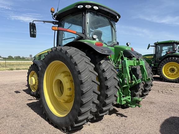 Image of John Deere 8295R equipment image 3