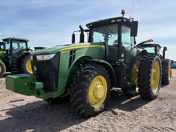 Image of John Deere 8295R Primary image