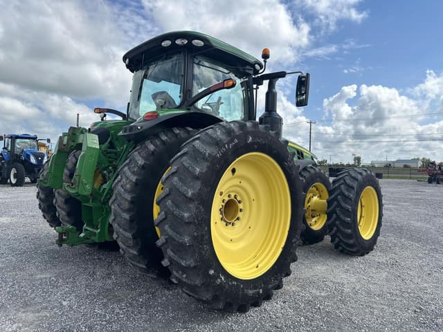 Image of John Deere 8295R equipment image 4