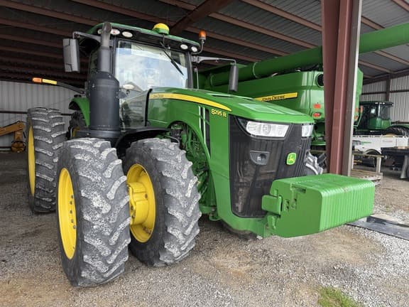 Image of John Deere 8295R equipment image 1