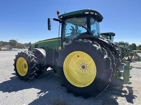 Image of John Deere 8295R equipment image 1