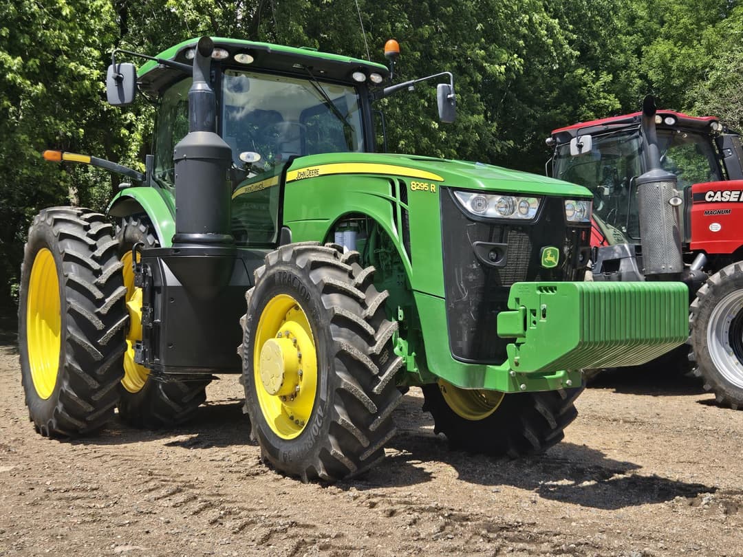 Image of John Deere 8295R Primary image