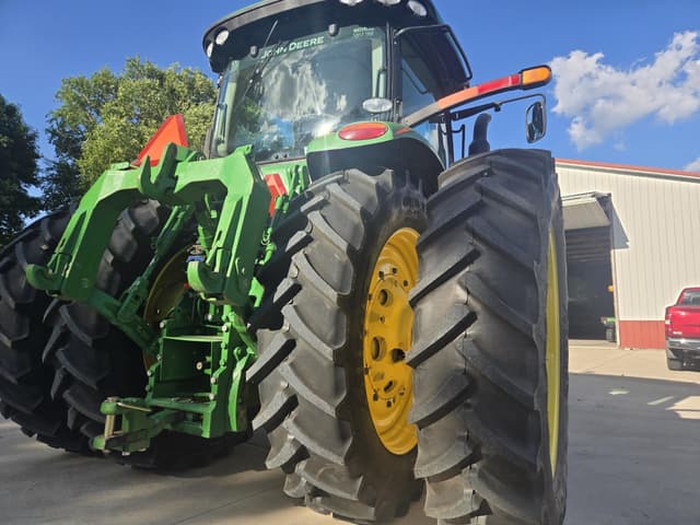 Image of John Deere 8295R equipment image 4