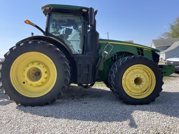Image of John Deere 8295R equipment image 3