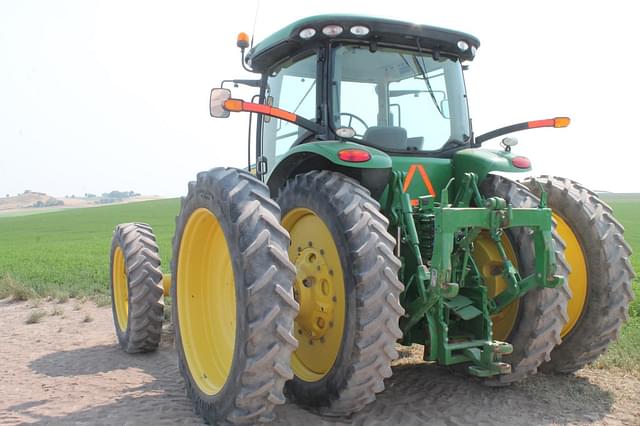 Image of John Deere 8295R equipment image 2