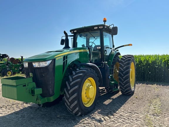 2018 John Deere 8295R Equipment Image0