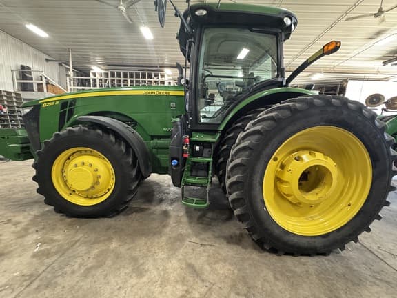 Image of John Deere 8295R Primary image