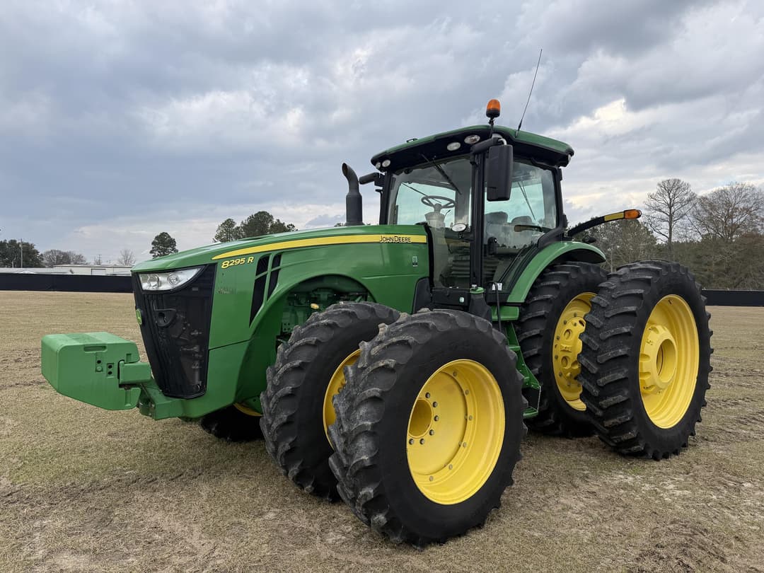 Image of John Deere 8295R Primary image