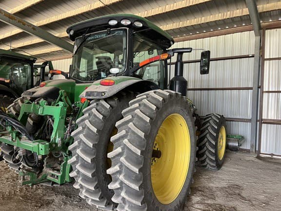 Image of John Deere 8295R equipment image 2