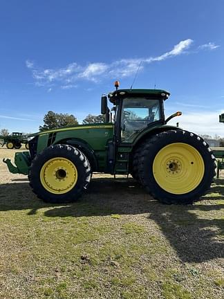 Image of John Deere 8295R equipment image 1