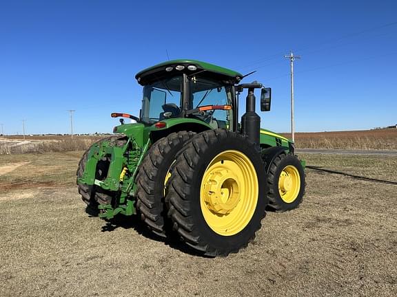 Image of John Deere 8295R equipment image 2