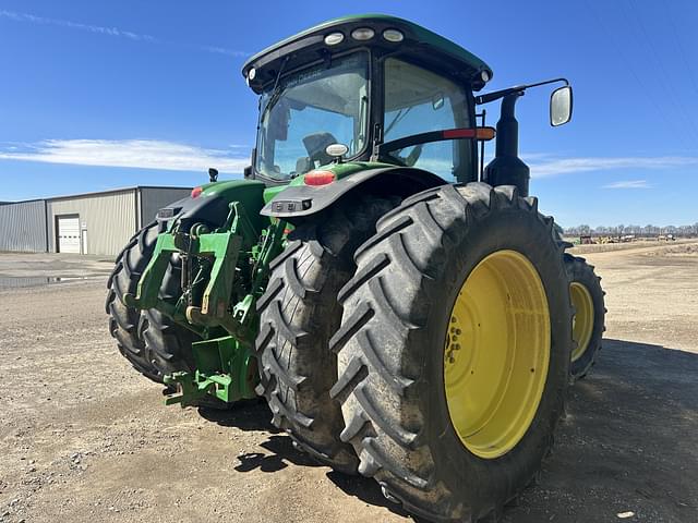 Image of John Deere 8295R equipment image 2