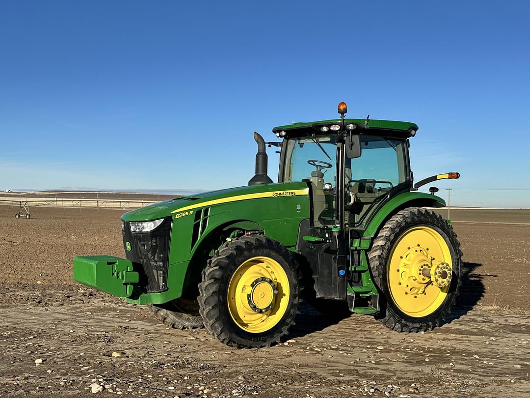 Image of John Deere 8295R Primary image