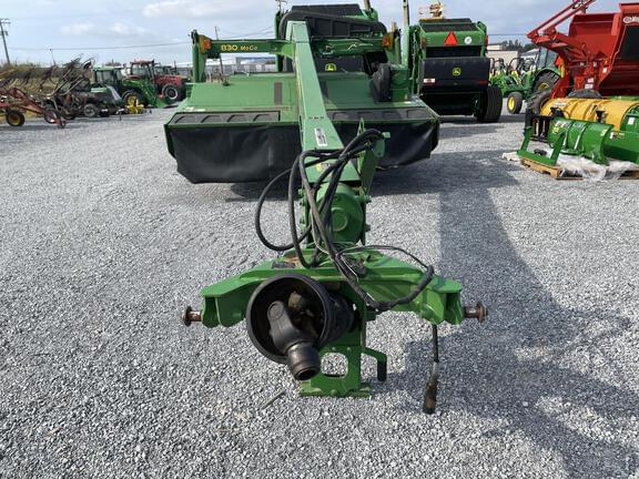 Image of John Deere 830 equipment image 4