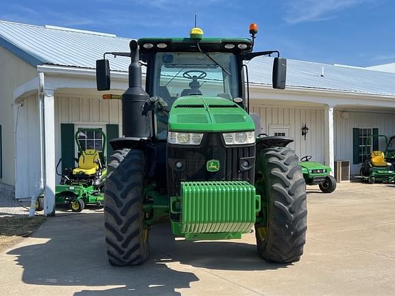 Image of John Deere 8320R equipment image 2