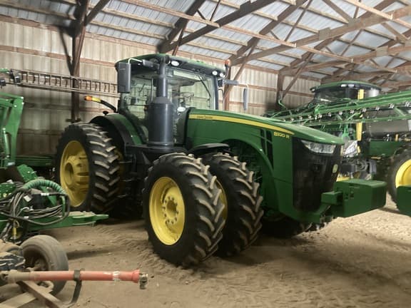Image of John Deere 8320R equipment image 3