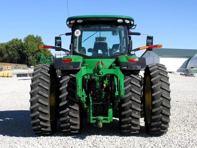 Image of John Deere 8320R equipment image 4