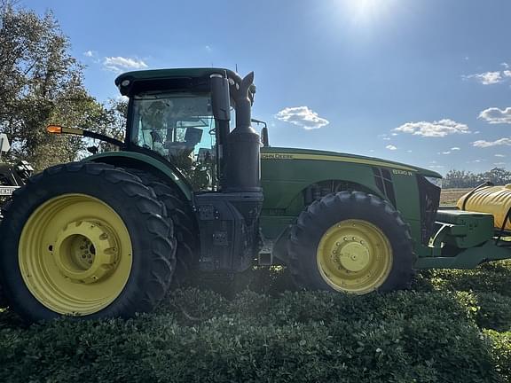 Image of John Deere 8320R equipment image 1