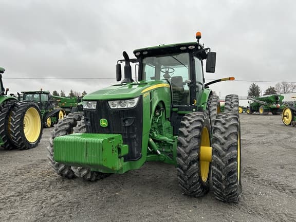 Image of John Deere 8320R equipment image 3