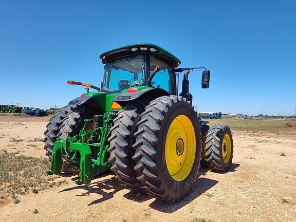 Image of John Deere 8320R equipment image 4