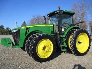 Main image John Deere 8320R