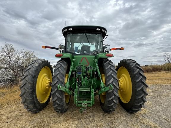 Image of John Deere 8320R equipment image 3