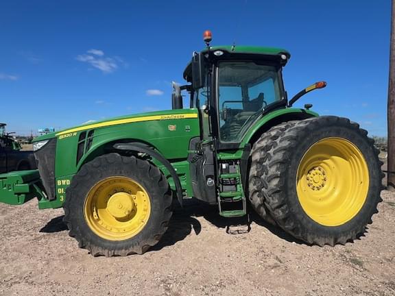 Image of John Deere 8320R equipment image 3