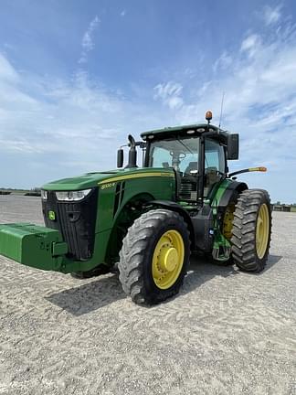 Image of John Deere 8320R Primary image