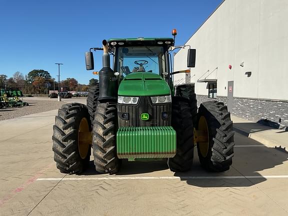 Image of John Deere 8320R equipment image 1