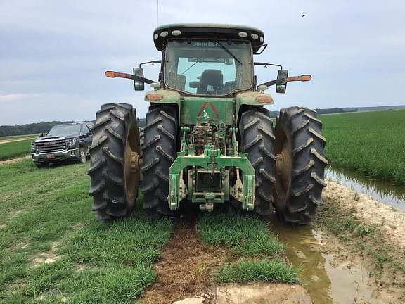 Image of John Deere 8320R equipment image 2