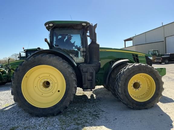 Image of John Deere 8320R equipment image 3