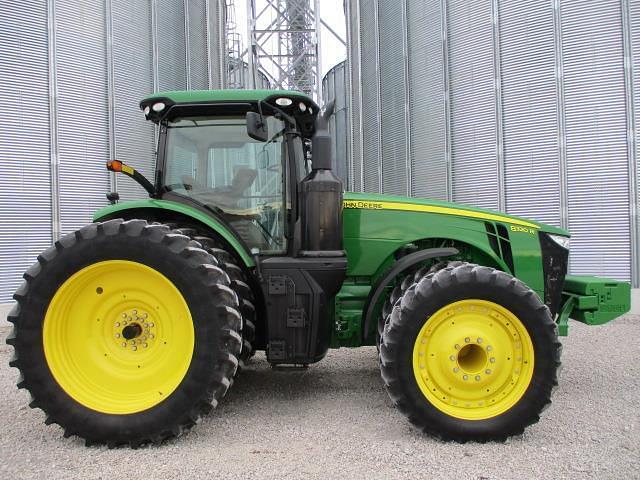 Image of John Deere 8320R equipment image 3