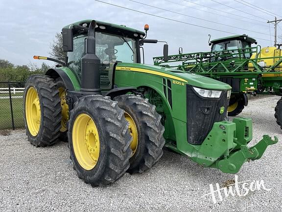 Image of John Deere 8320R equipment image 1