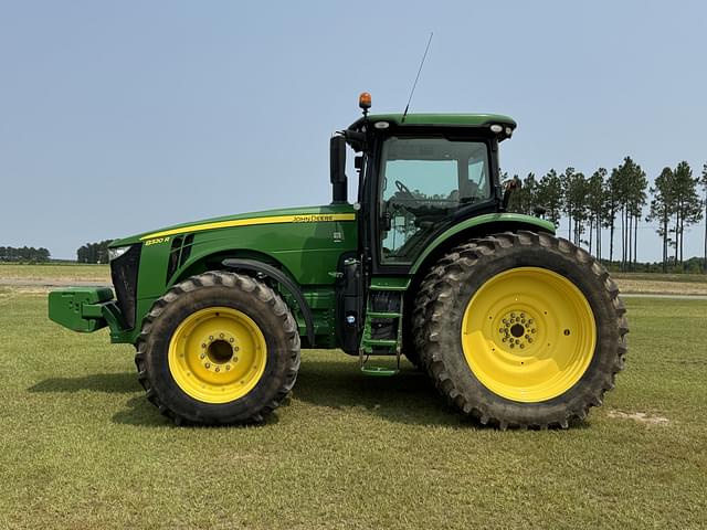 Image of John Deere 8320R equipment image 1