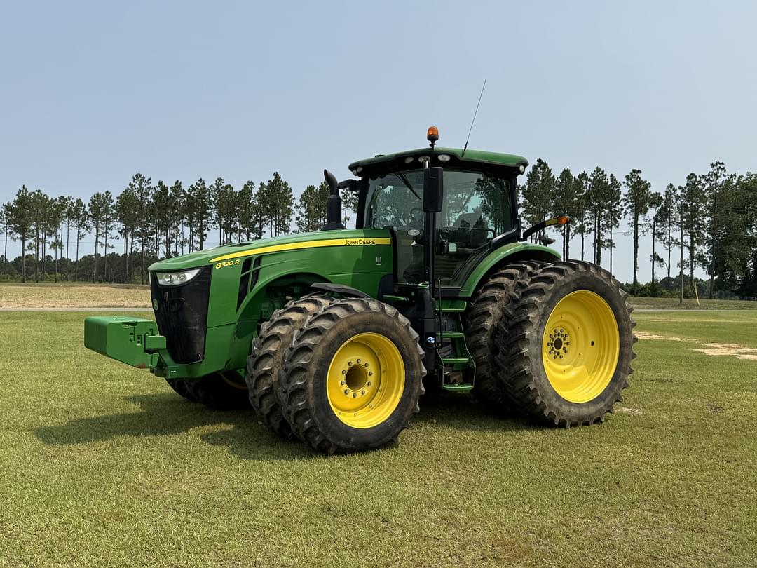 Image of John Deere 8320R Primary image